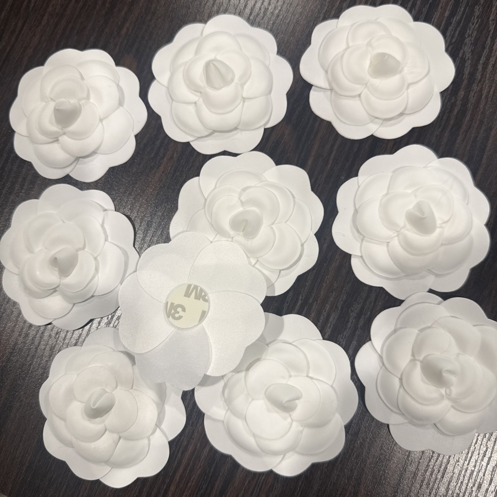 10 X Classic White Camellia Flower Stickers (Paper, 7.5cm) Holiday Wrap 10 X Classic White Camellia Flower Stickers (Paper, 7.5cm) Holiday Wrap