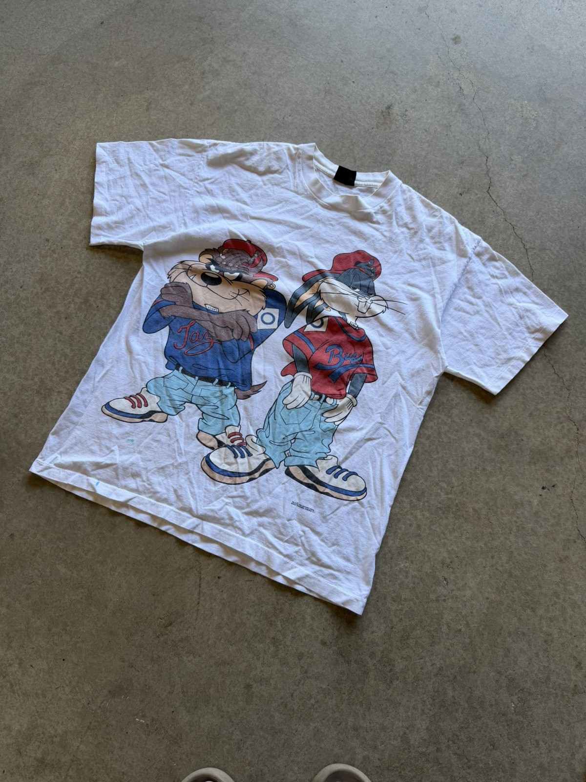Vintage 1993 Looney Tunes Bugs Bunny and Taz Hip Hop T-Shirt, Size Large