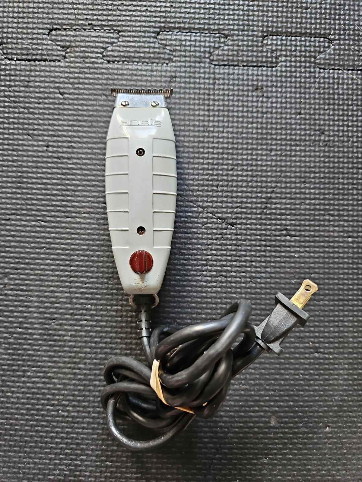 Andis Model G Professional T-Outliner Beard & Hair Trimmer U4