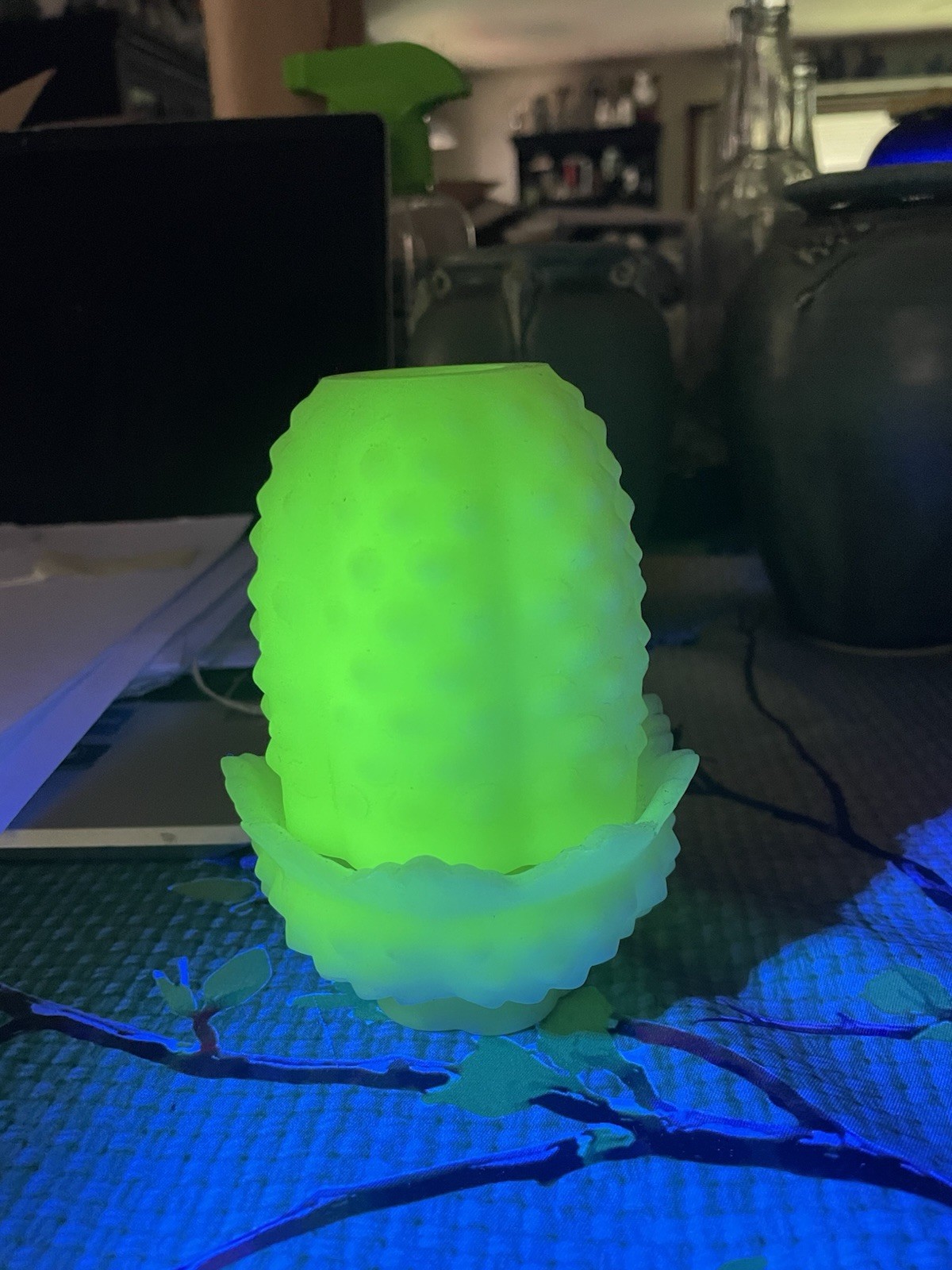 Vintage Fenton Lime Sherbet Hobnail Glass Tealight Holder (Fairy Lamp) Uranium