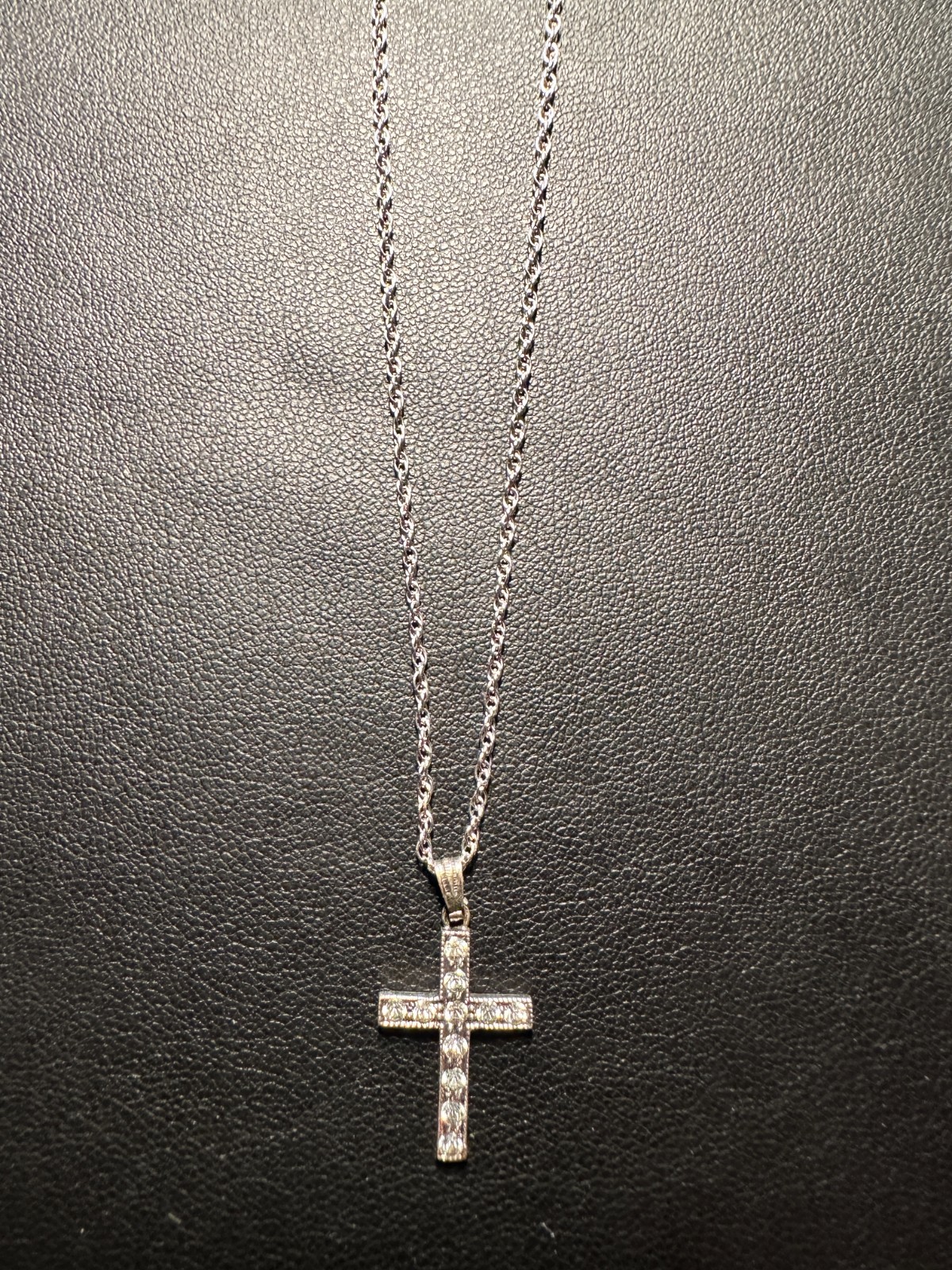 Vintage Wells Inc Sterling Silver Cross Necklace - Vintage Wells Inc Sterling Silver Cross Necklace -