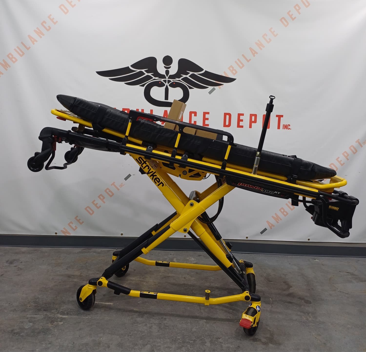 Stryker Power Pro XT 6500 stretcher ambulance gurney