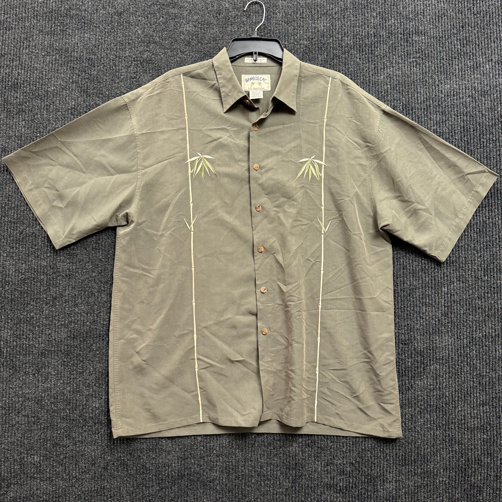 Bamboo Cay Mens XL Embroidered Bamboo Silk Blend Camp Shirt Short Sleeve Green