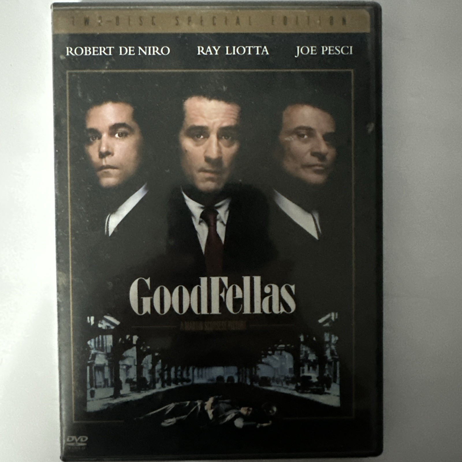 GoodFellas (Two-Disc Special Edition) 1990 Robert De Niro Ray Liotta