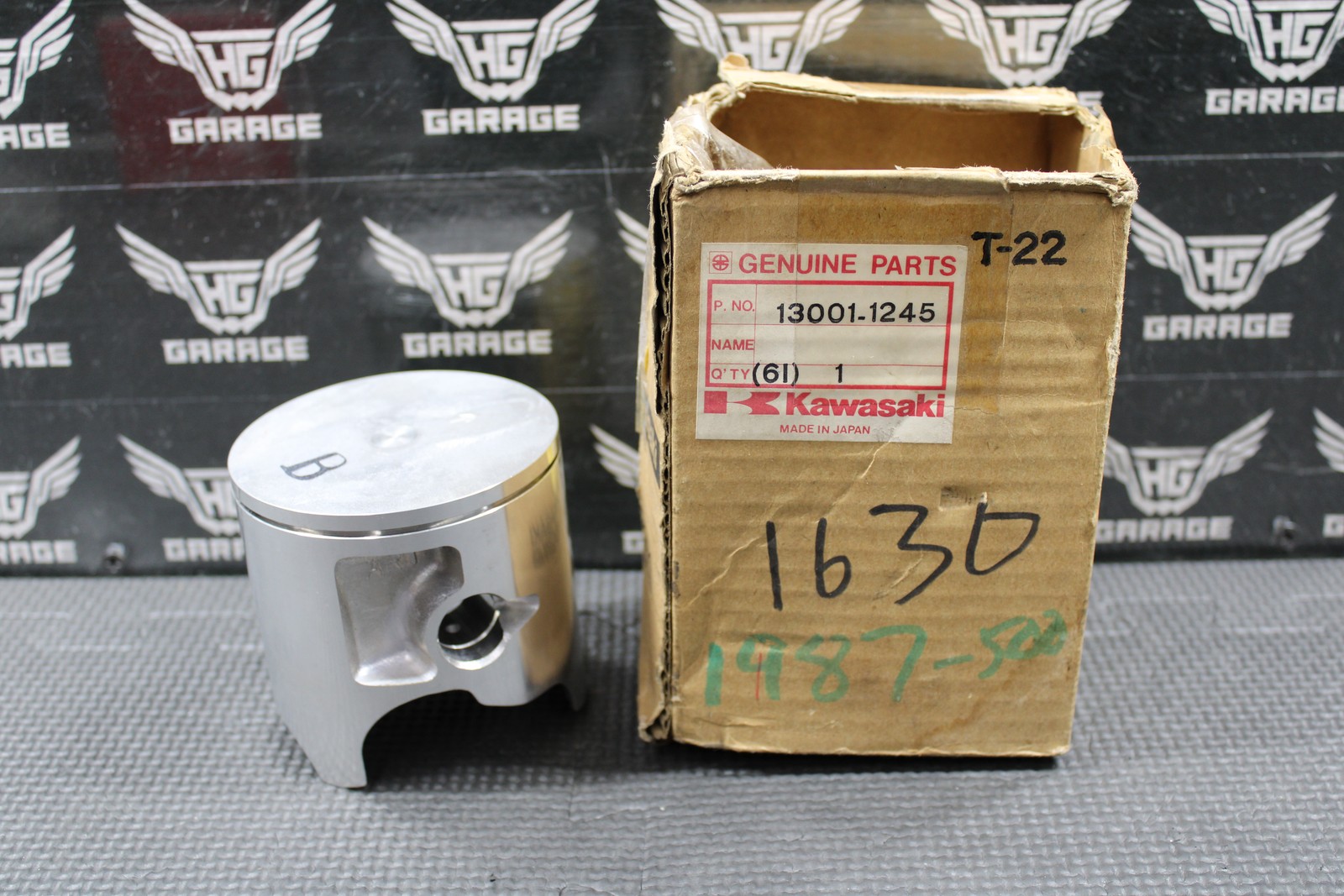 NOS 1987 KAWASAKI KX500 KX 500 OEM ART PISTON 86MM BORE \ NOS 1987 KAWASAKI KX500 KX 500 OEM ART PISTON 86MM BORE \