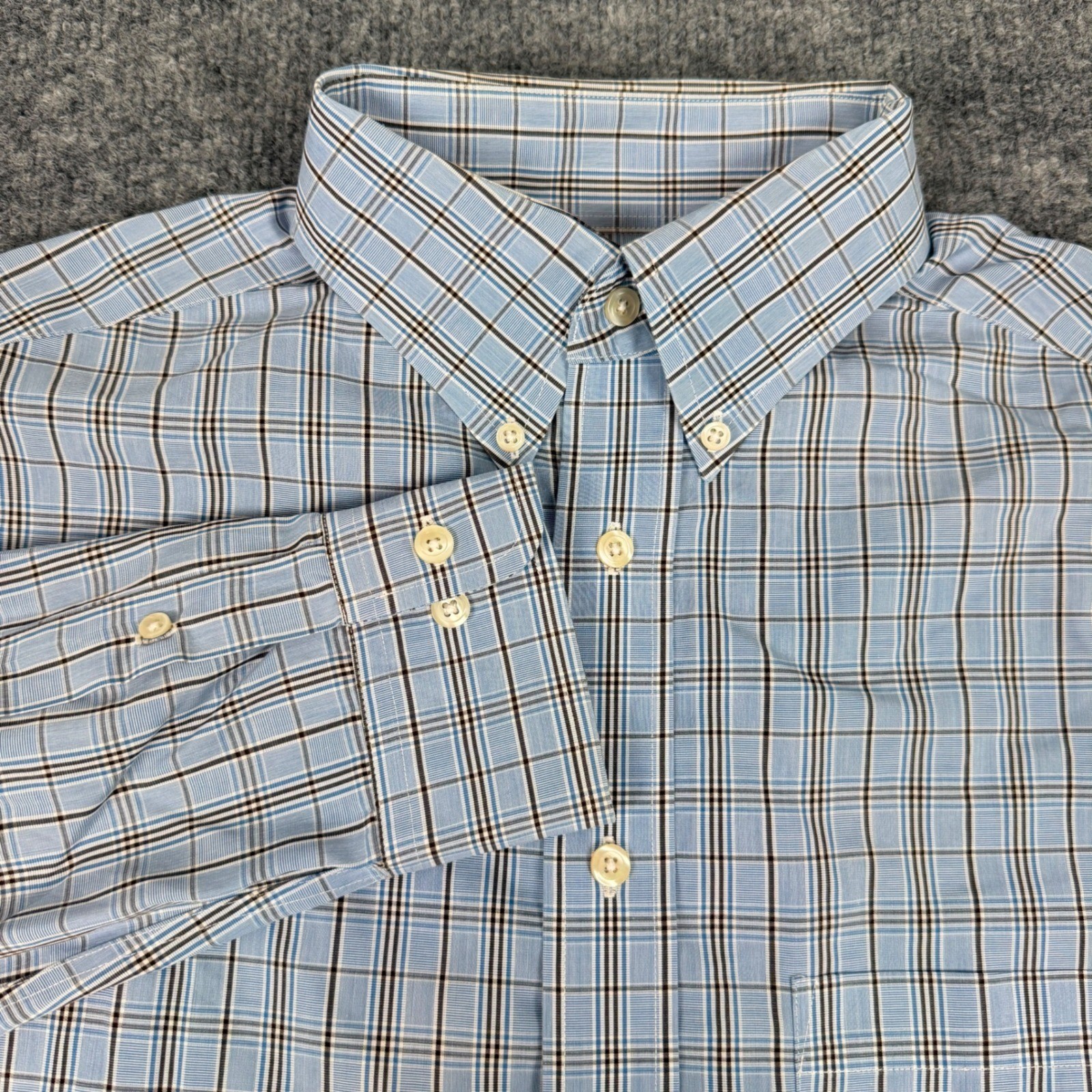 Roundtree & Yorke Gold Label Plaid Non-Iron Button Down Mens LT Blue Cotton EUC