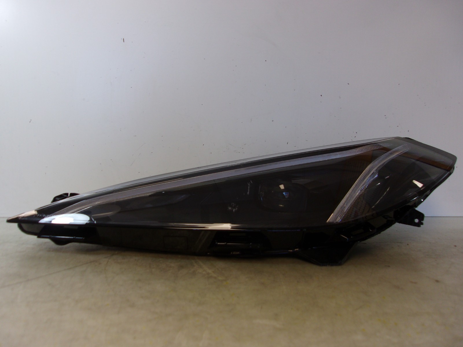 2020 - 2025 Chevrolet Corvette C8 Driver Left LH 11 Pin LED Headlight OEM