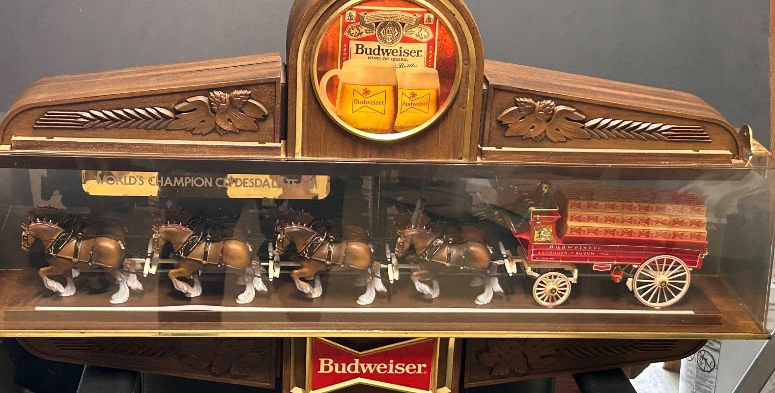 Vintage Budweiser World's Champion Clydesdale Team Bar Sign 20x34” Large Vintage Budweiser World's Champion Clydesdale Team Bar Sign 20x34” Large