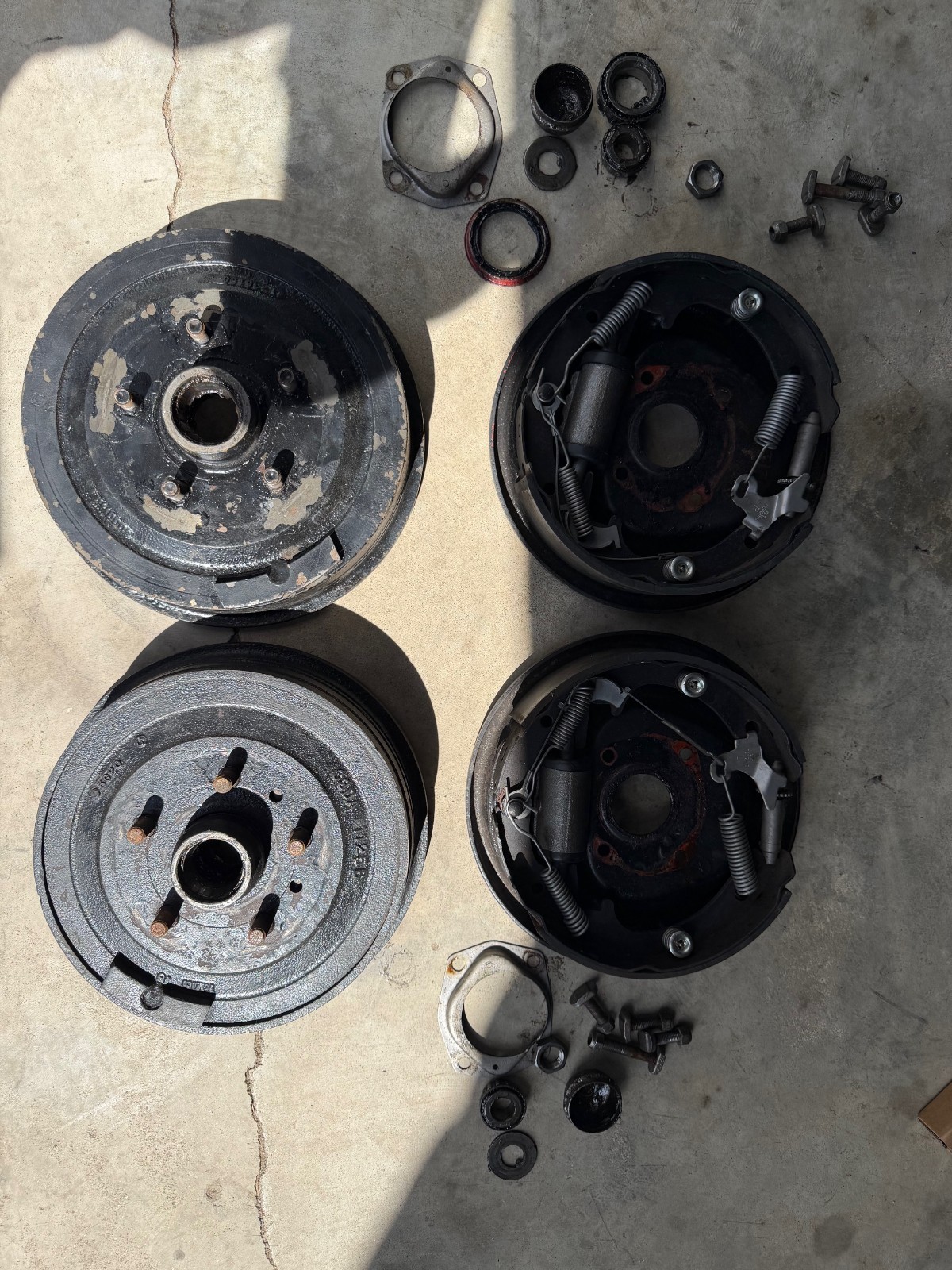 1965-66 Mustang Complete Front Drum Brake Assembly for 5-Lug V8