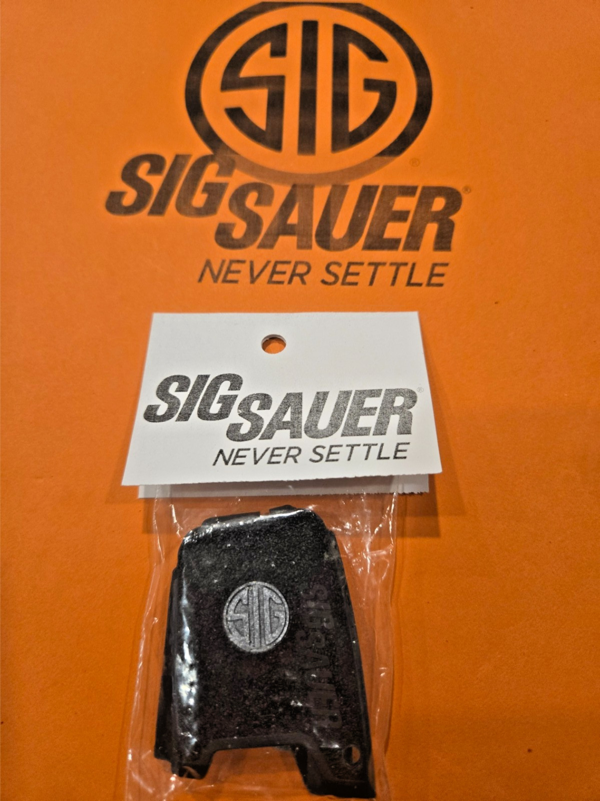 Sig Arms Sig Sauer P290 P290RS Factory Black Grips with Sig Medallions- NEW