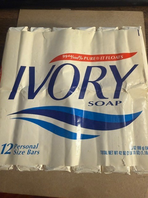 Ivory Bath Soap 12-Pack 1992 Vintage New Old Stock 42 oz 100% Pure It Floats NOS Ivory Bath Soap 12-Pack 1992 Vintage New Old Stock 42 oz 100% Pure It Floats NOS