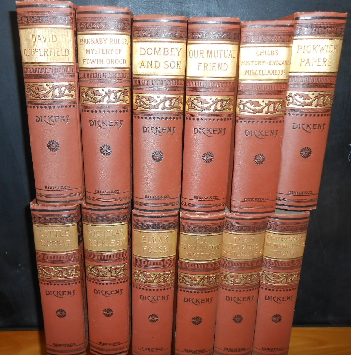 ANTIQUE BOOKS 12 VOLUMES WORKS OF CHARLES DICKENS c1890 STUNNING RED AND GOLD ANTIQUE BOOKS 12 VOLUMES WORKS OF CHARLES DICKENS c1890 STUNNING RED AND GOLD