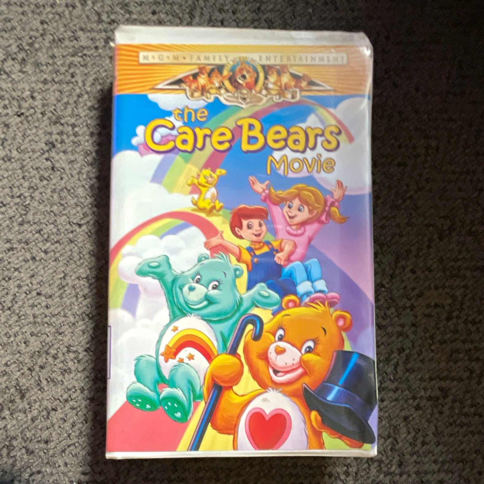 MGM Home Entertainment The Care Bears Movie VHS Clamshell NR NTSC 1985 CC MGM Home Entertainment The Care Bears Movie VHS Clamshell NR NTSC 1985 CC
