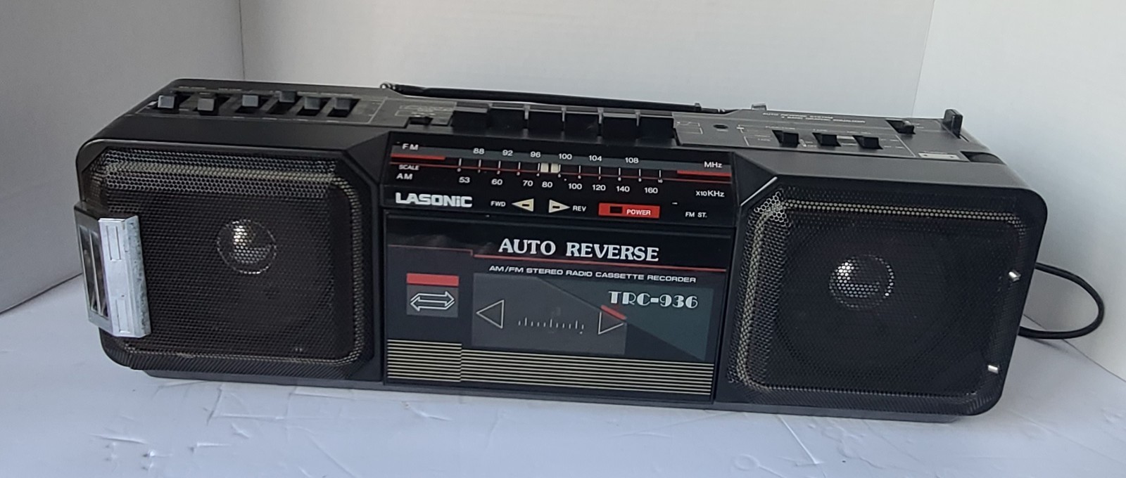 Vintage Lasonic TRC-936 Boombox Auto Reverse Cassette Player AM/FM Stereo Tested