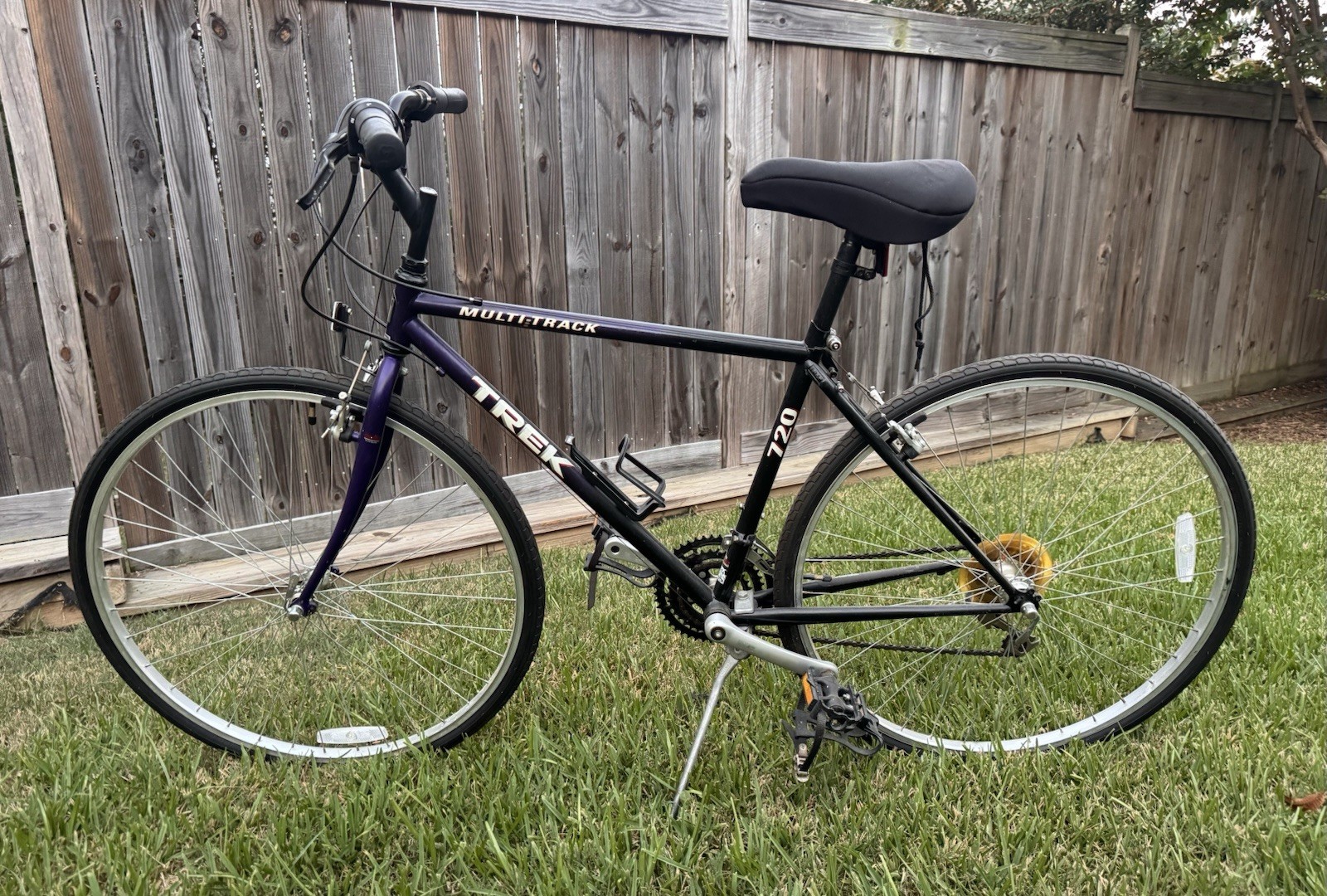 1992 Trek Multitrack 720 Hybrid Bike 17” Shimano Chromoly