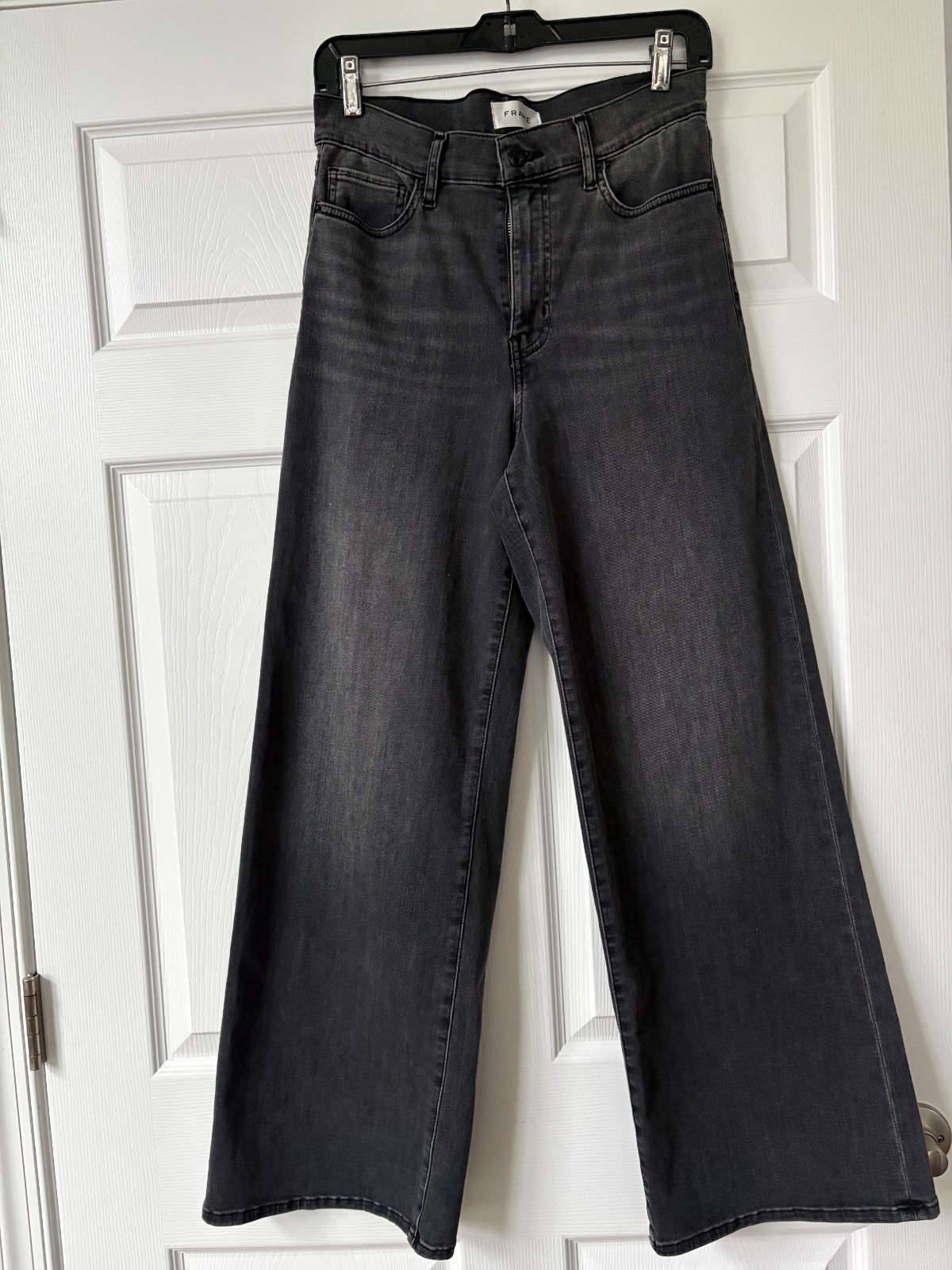 New without tag Women FRAME Le Slim Palazzo jeans, size 28, charcoal grey. New without tag Women FRAME Le Slim Palazzo jeans, size 28, charcoal grey.