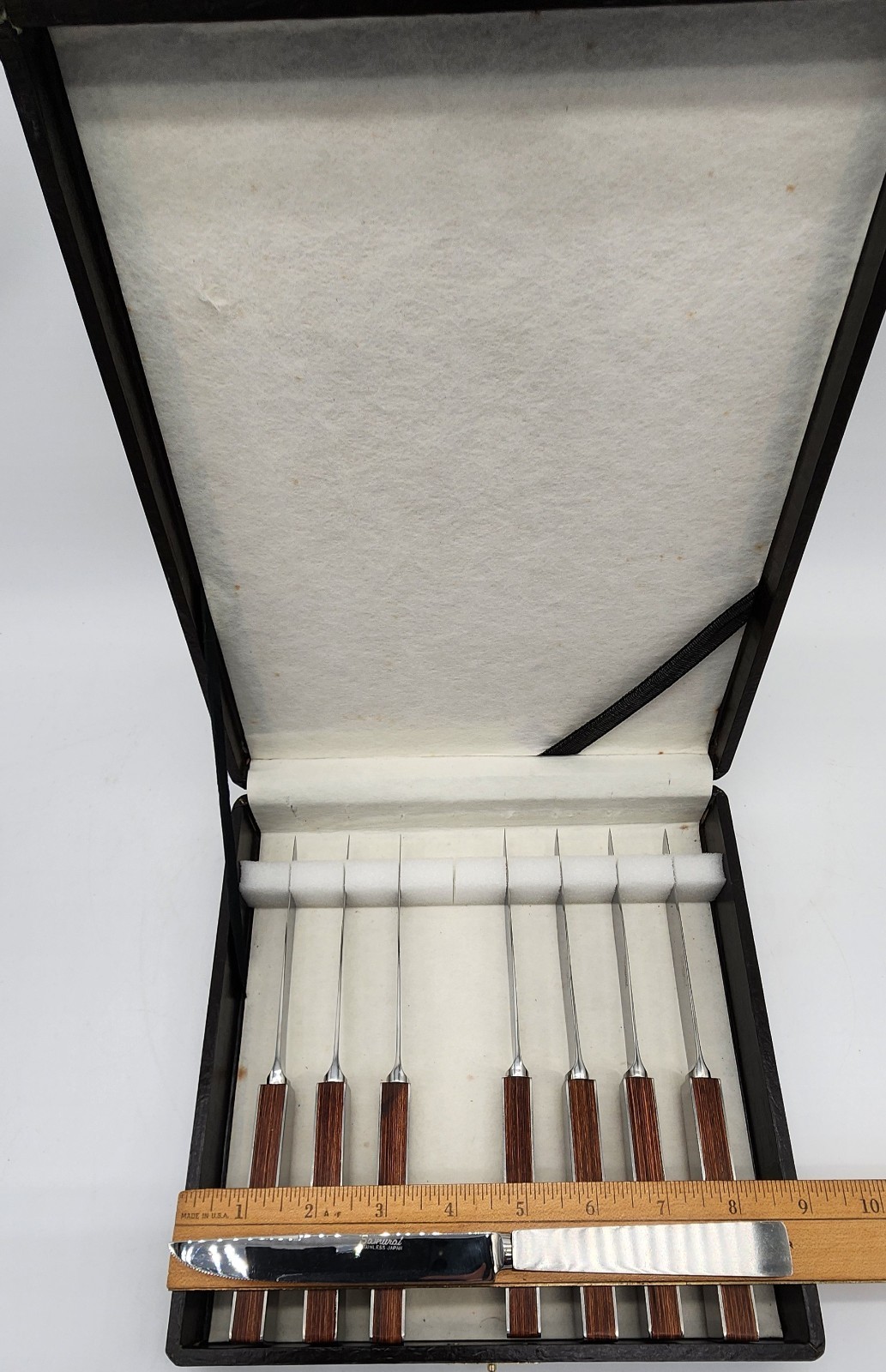 Vintage Samurai Japan 8 Steak Knives MCM Wood Handles Stainless Steel w/ Case