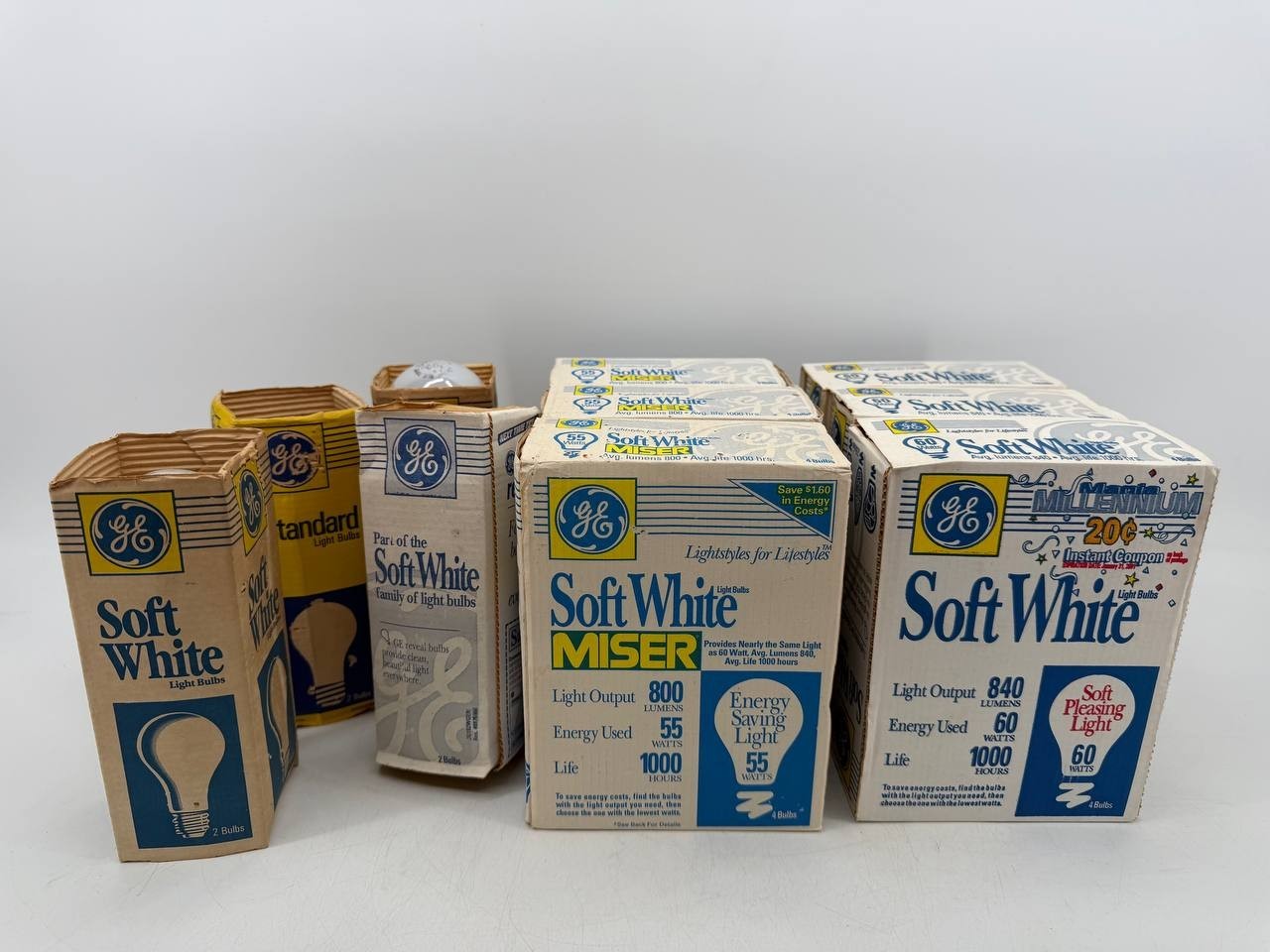Vintage GE Soft White Light Bulbs New Old Stock Set 30 Vintage GE Soft White Light Bulbs New Old Stock Set 30