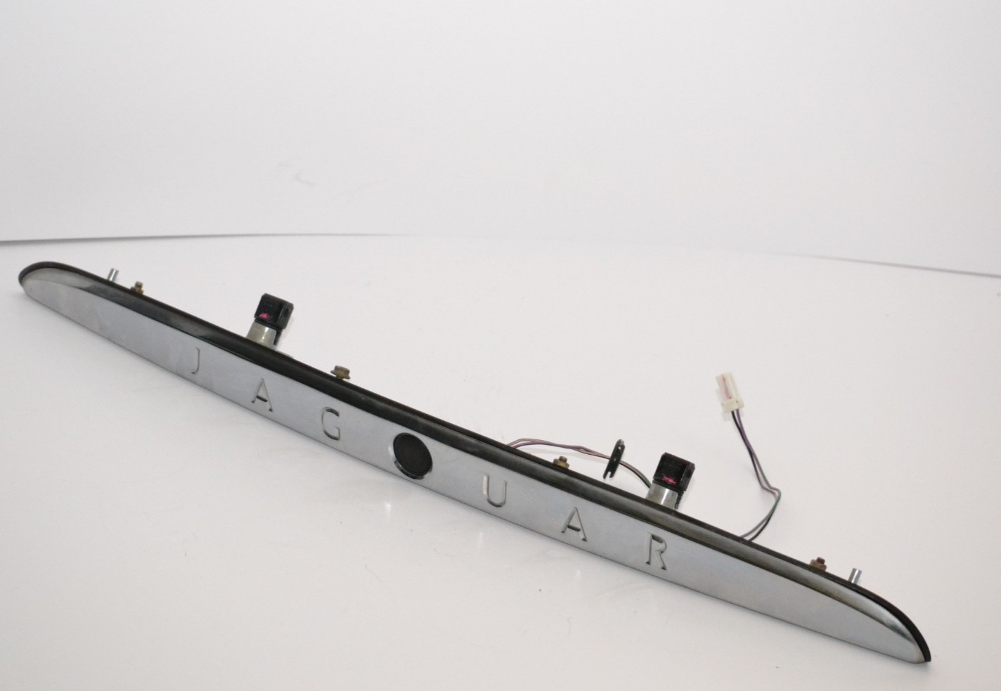 97-06 Jaguar XK8 X100 Rear Trunk Lid Finisher Panel Trim w/ Lights & Button OEM 97-06 Jaguar XK8 X100 Rear Trunk Lid Finisher Panel Trim w/ Lights & Button OEM