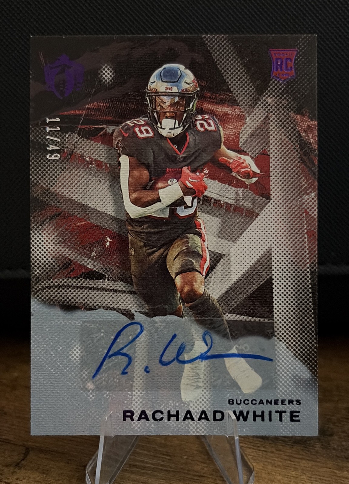 2022 Panini Chronicles - Gridiron Kings Rachaad White #GK-33 Purple /49 (AU, RC)