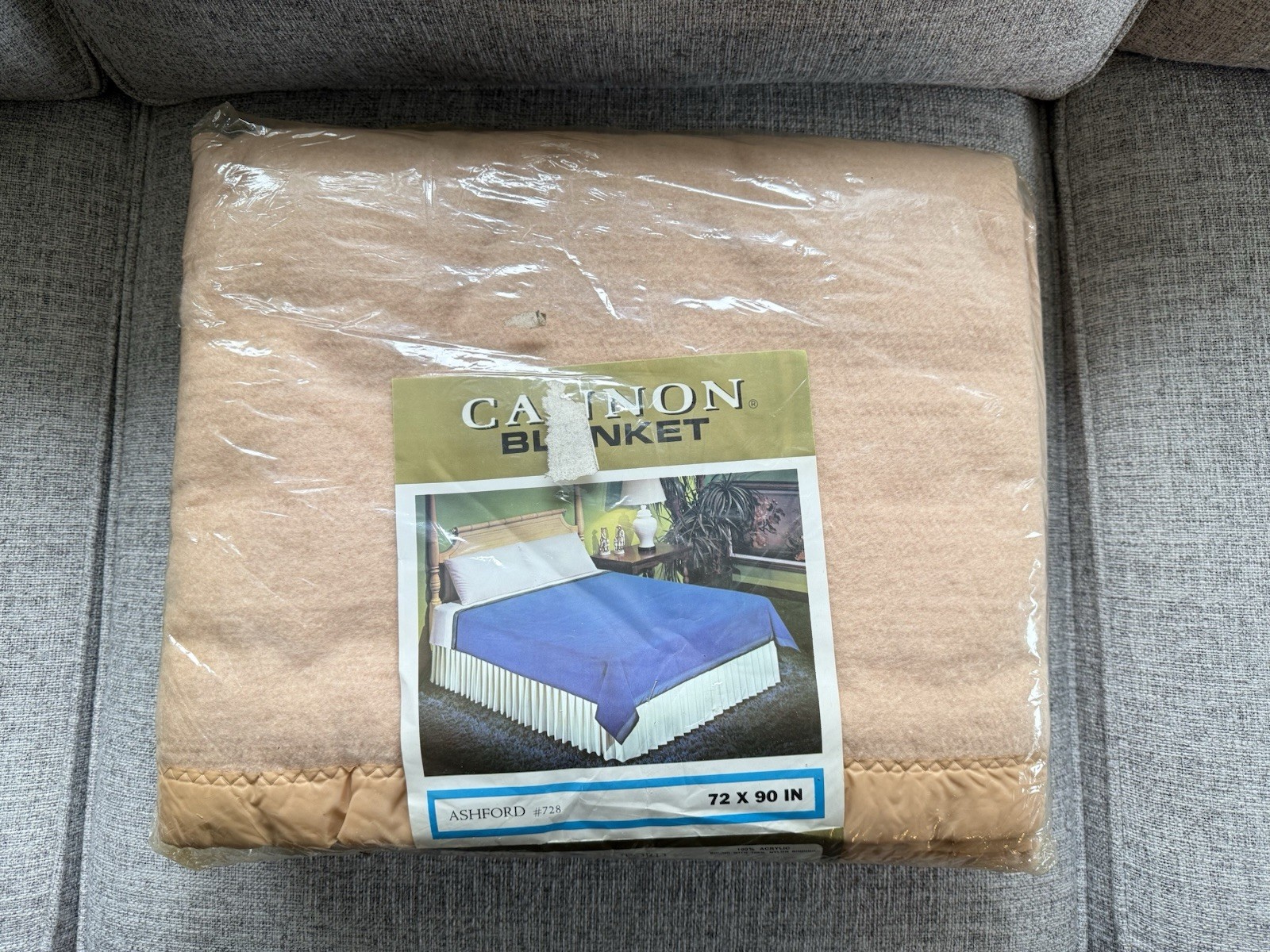 Vtg Ashford Cannon Monticello Blanket 72X90in Acrylic Nylon Satin Trim NEW