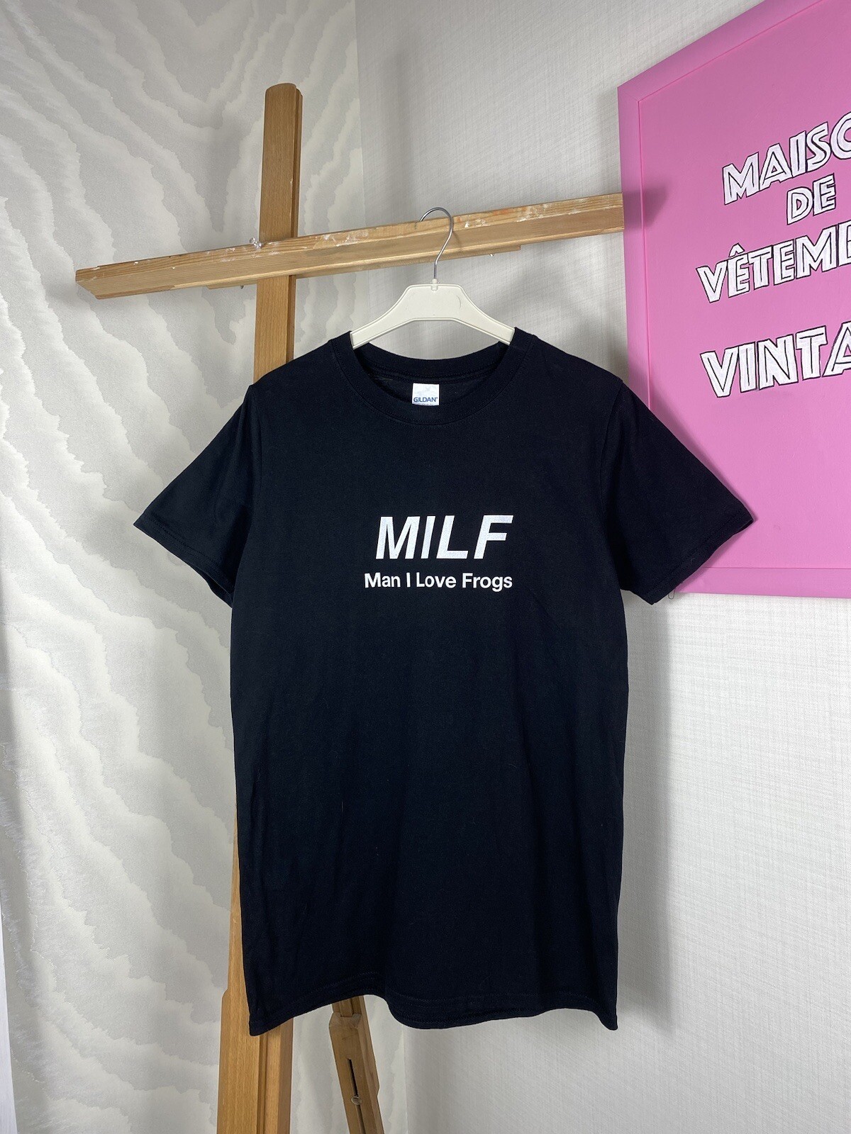 Milf Man Love Frogs Vintage T Shirt Humor Tee Logo Black Printed Unisex Y2K