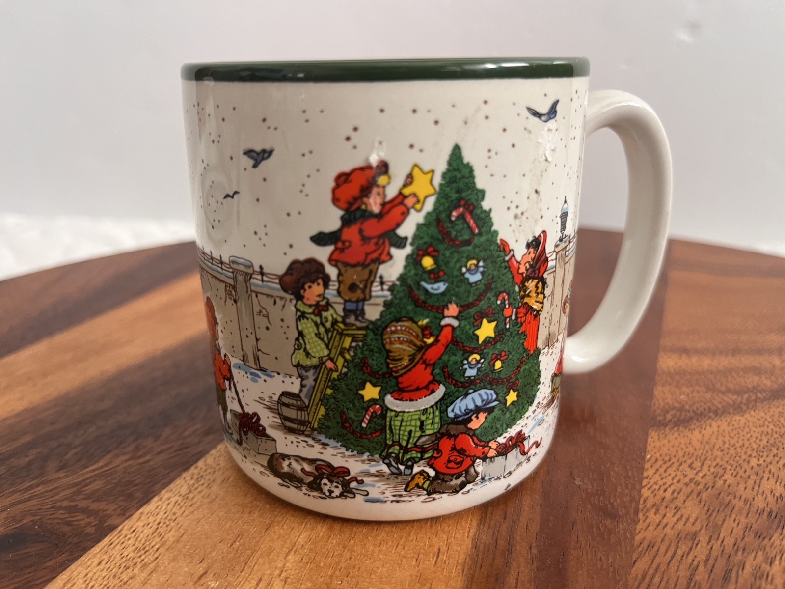 Vintage 1989 Potpourri Press Ragamuffins Christmas Tree Ceramic Coffee Cup Mug 