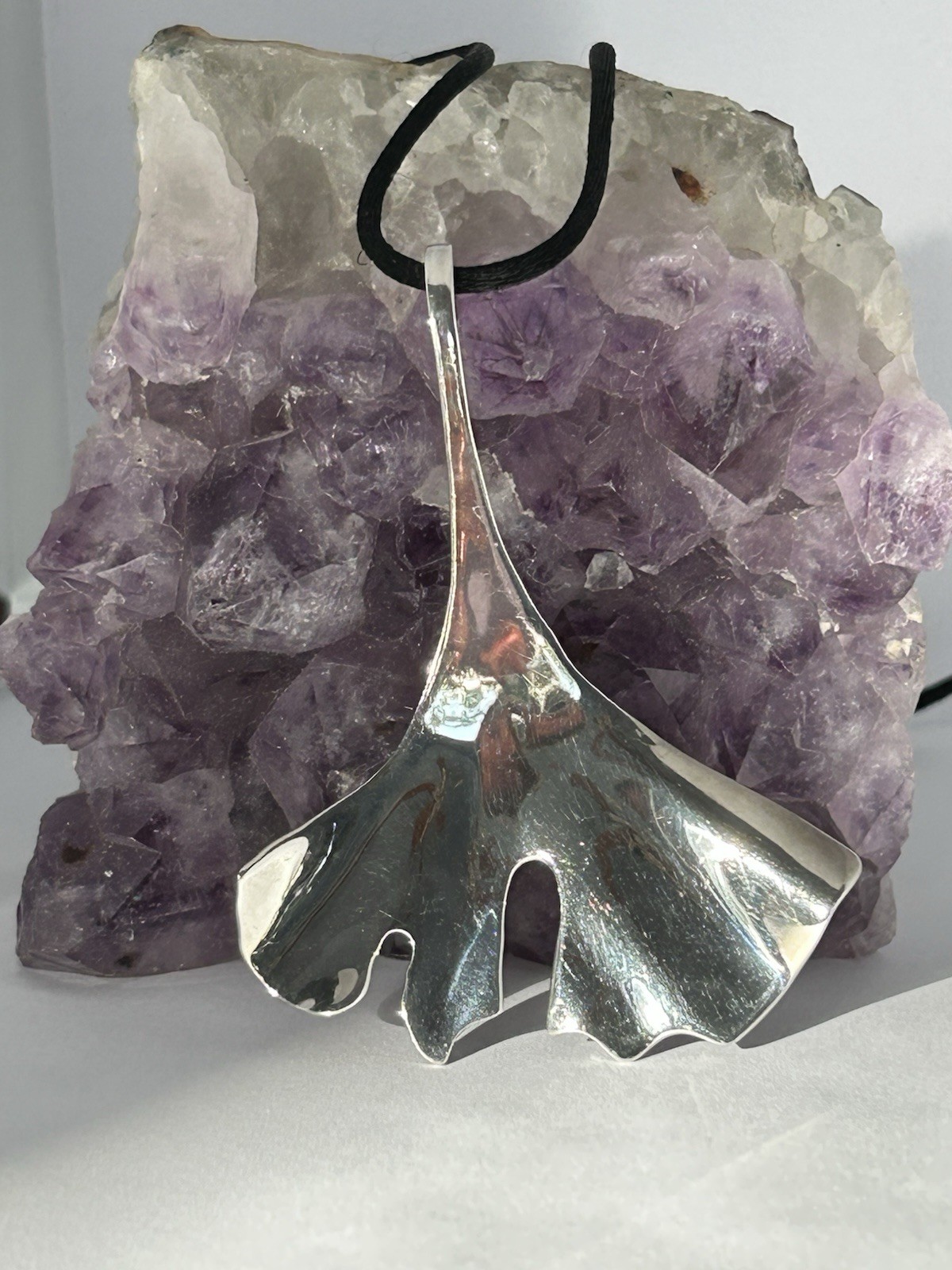 RLM Robert Lee Morris Sterling Silver Ginkgo Leaf Pendant on cord