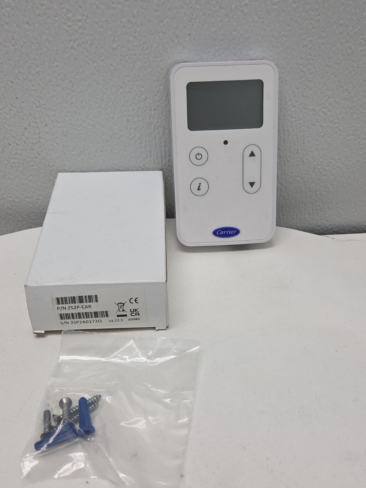 Carrier ZS2P-CAR ZS Pro Space Temperature Sensor LCD HVAC Controller Carrier ZS2P-CAR ZS Pro Space Temperature Sensor LCD HVAC Controller