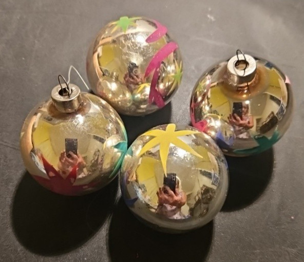 4 Vintage (1938-50) HEIM Christmas Ornaments Silver Balls Star Design #344 4 Vintage (1938-50) HEIM Christmas Ornaments Silver Balls Star Design #344