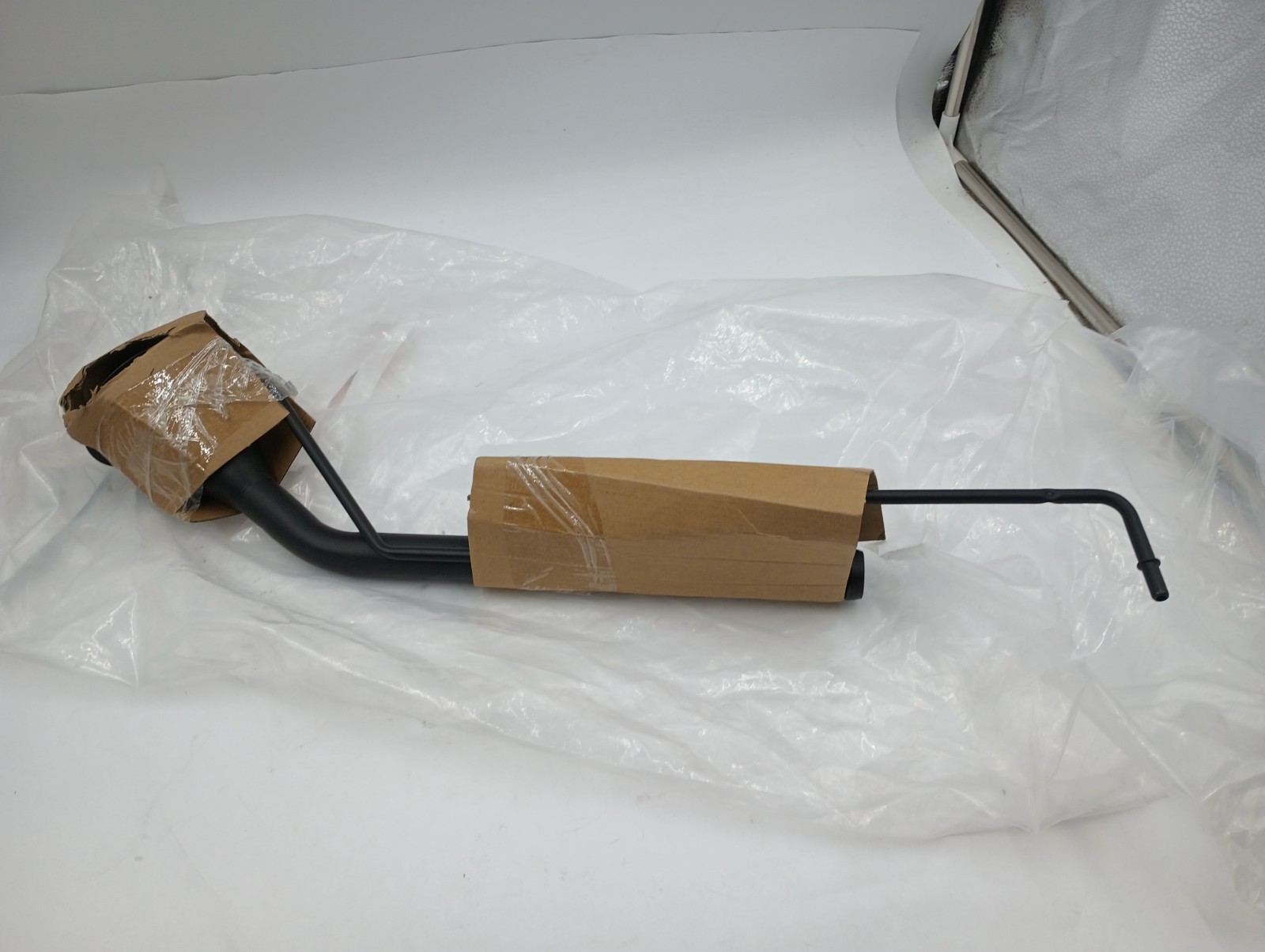 DORMAN 574-057 FUEL FILLER NECK ASSEMBLY FITS 2008-2010 FORD F 250 350 81.8\