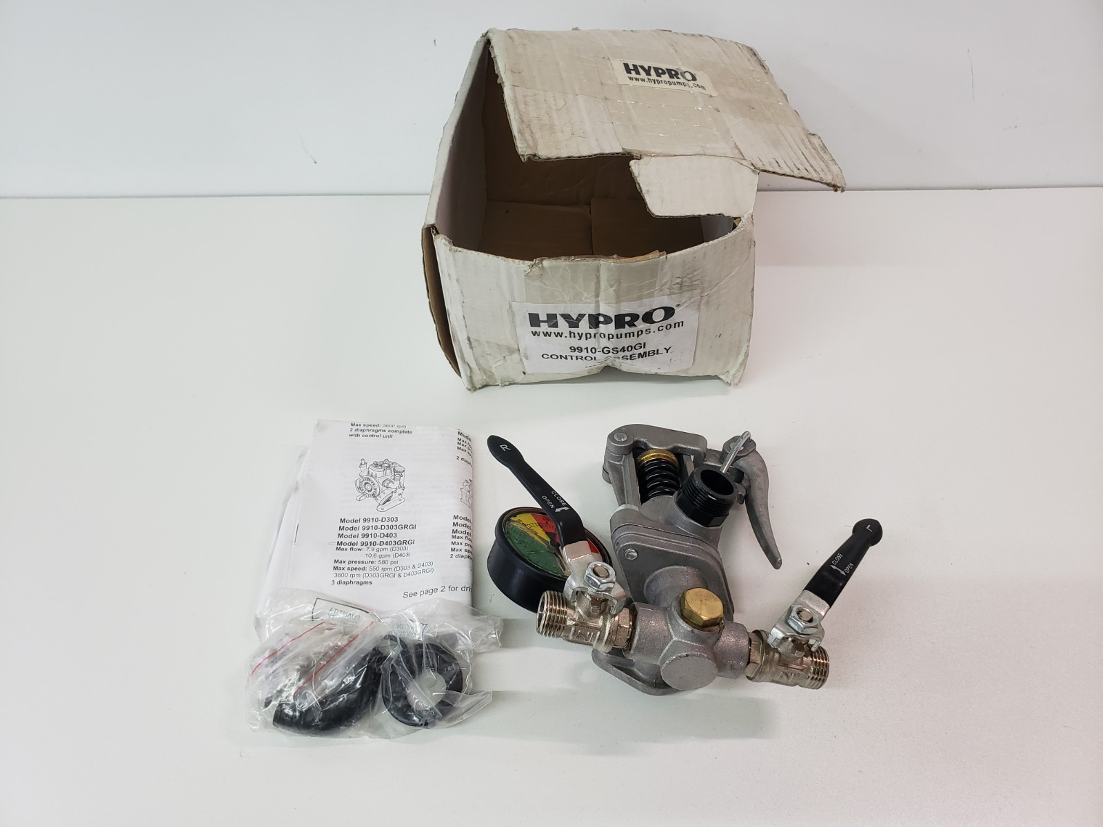 UNUSED - Hypro 9910-GS40GI Control Assembly Pressure Regulator UNUSED - Hypro 9910-GS40GI Control Assembly Pressure Regulator