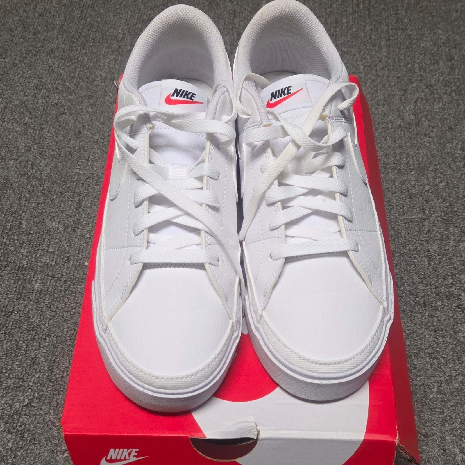 Nike Ebernon Men\'s White Leather Low Top Lace-Up Sneakers New with Box