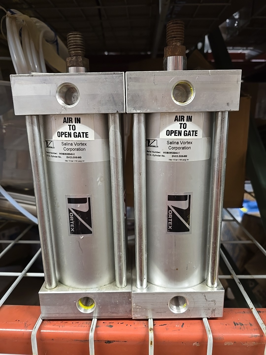 Salina Vortex DVC4.5x6-MG-SS 4.5” Bore 6” Stroke Air Cylinder With Magno PIS