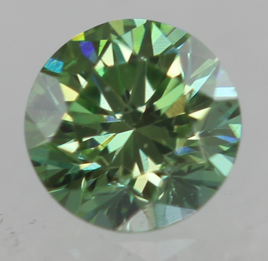 0.17 Carat Vivid Green VVS1 Round Brilliant Natural Enhanced Diamond 3.46m VIDEO
