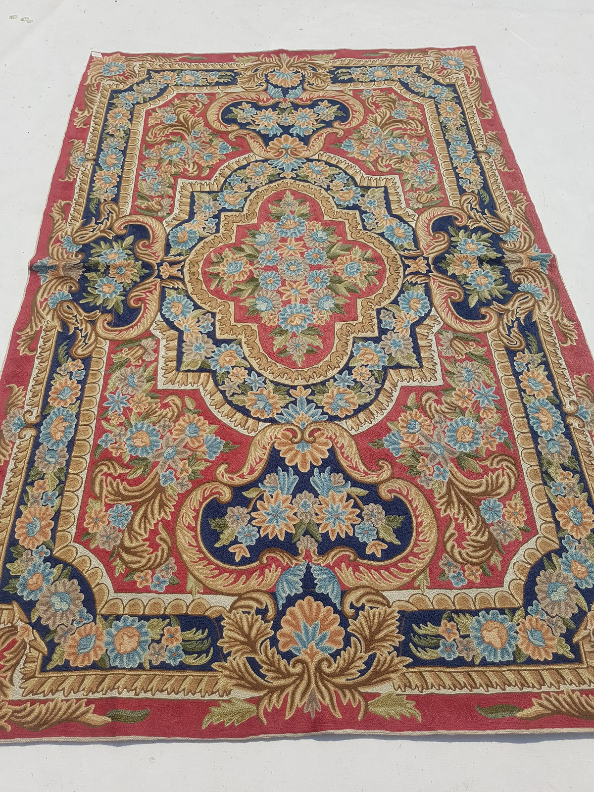 Vintage Traditional Handmade Kashmiri Chain Stitch Wool Red Kilim 5.11x3.11ft Vintage Traditional Handmade Kashmiri Chain Stitch Wool Red Kilim 5.11x3.11ft