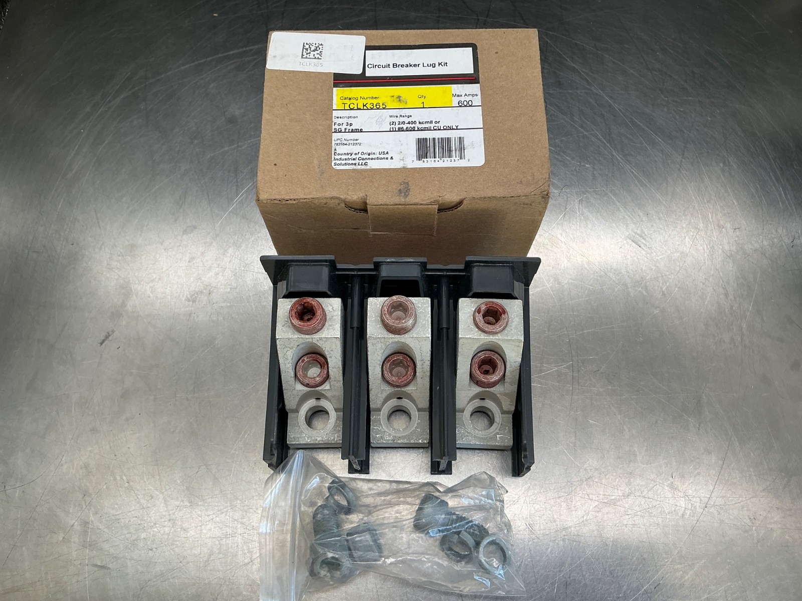 GE TCLK365 Circuit Breaker Lug Kit for 3-pole SG Frame