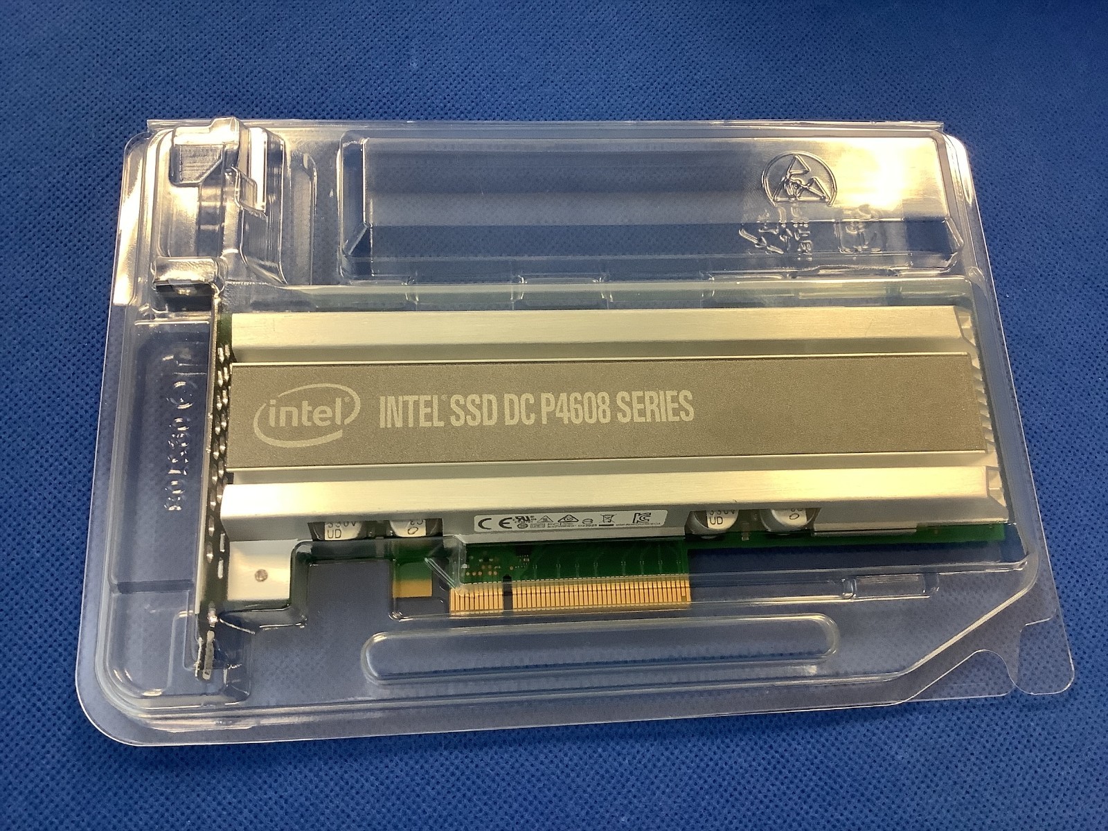 SSDPECKE064T7S Intel DC P4608 Series 6.4TB HHHL PCIe NVMe TLC SSD Oracle 7335943