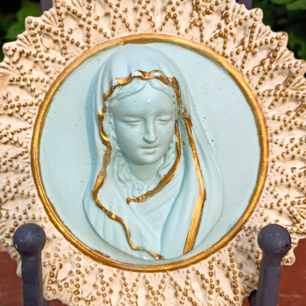 Vintage Virgin Mary Relief Wall Hanging Plate, Ornate Gold Trim, Textured Edge