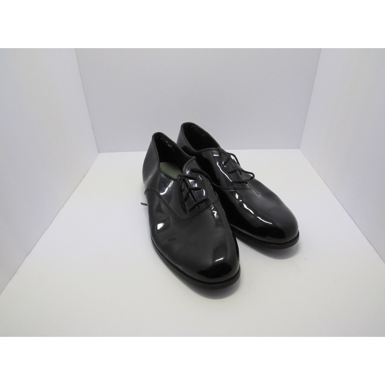 TUX Patent-Look Formal Shoes Size 12M TUX Patent-Look Formal Shoes Size 12M