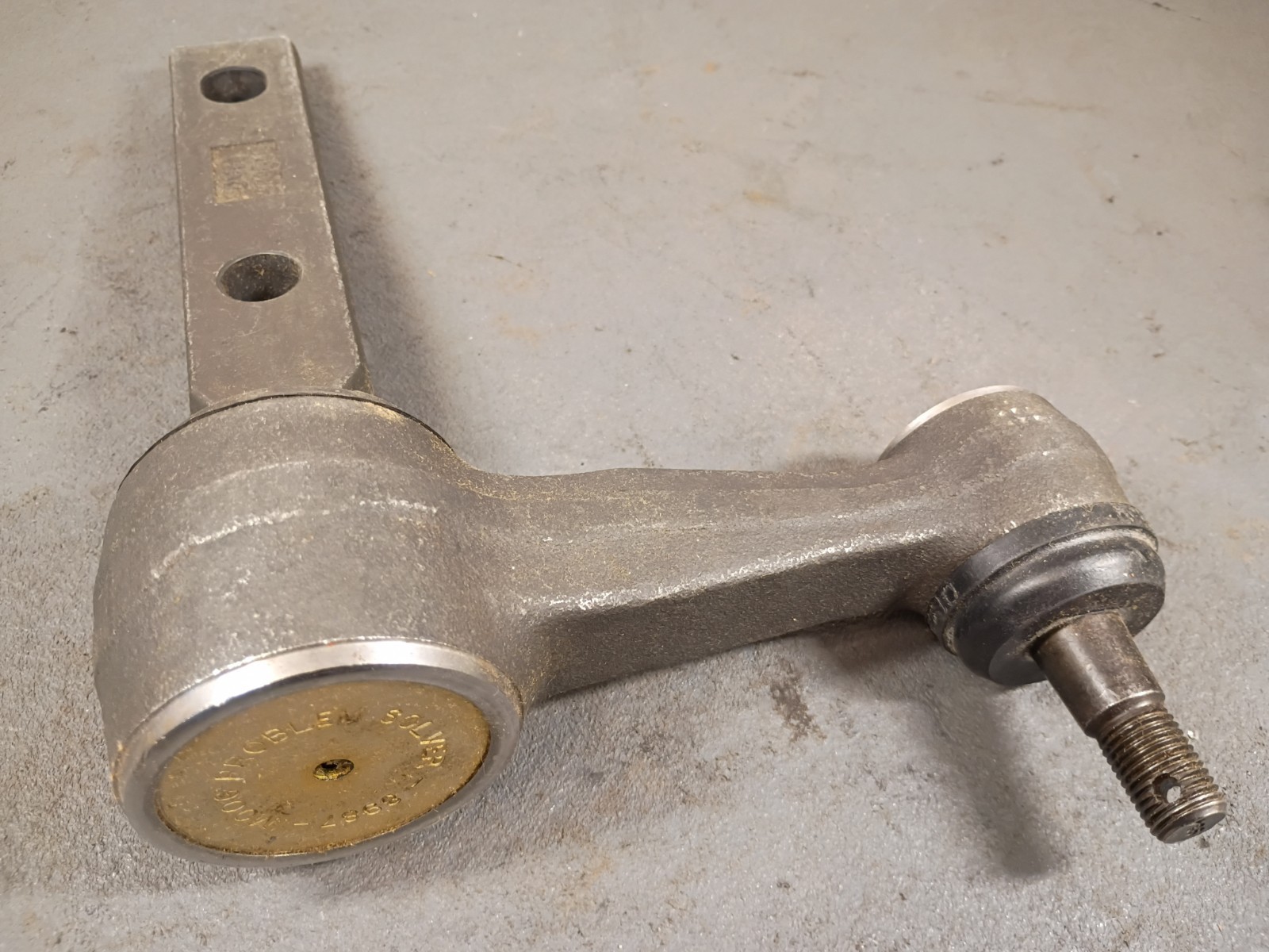 NEW MOOG Steering Idler Arm K8747 *no hardware*