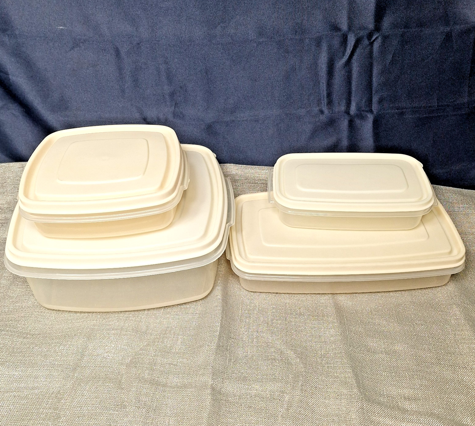 Lot of 4 Rubbermaid Servin Saver Rectangle #5, #10 Square #1, #3 Vintage Set Lot of 4 Rubbermaid Servin Saver Rectangle #5, #10 Square #1, #3 Vintage Set