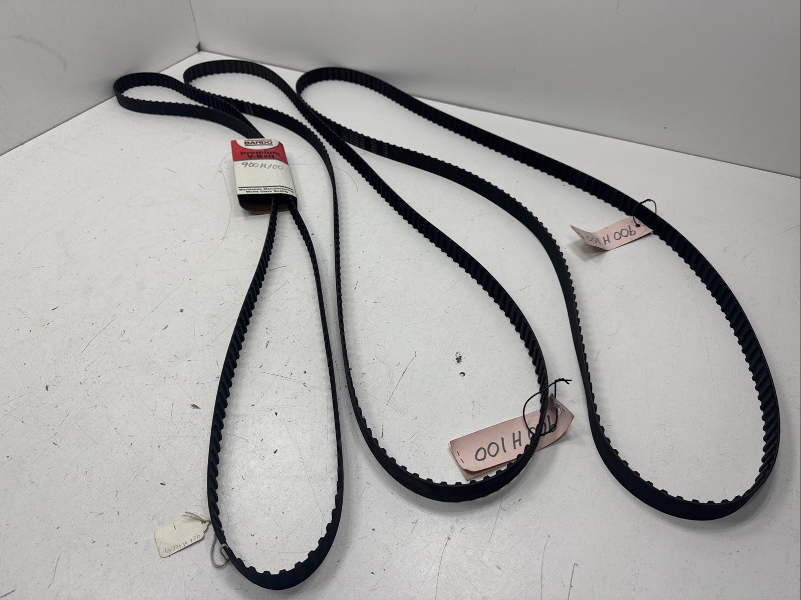 (Qty.3) Bando Synchro-Link 900H100 , 900-H-100 , 900-H100 , Cogged Timing Belts