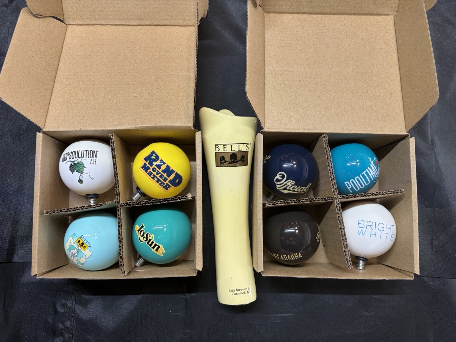 BRAND NEW IN THE BOX Set of 8 Bell’s Brewery Globe Toppers & Beer Tap Handle BRAND NEW IN THE BOX Set of 8 Bell’s Brewery Globe Toppers & Beer Tap Handle