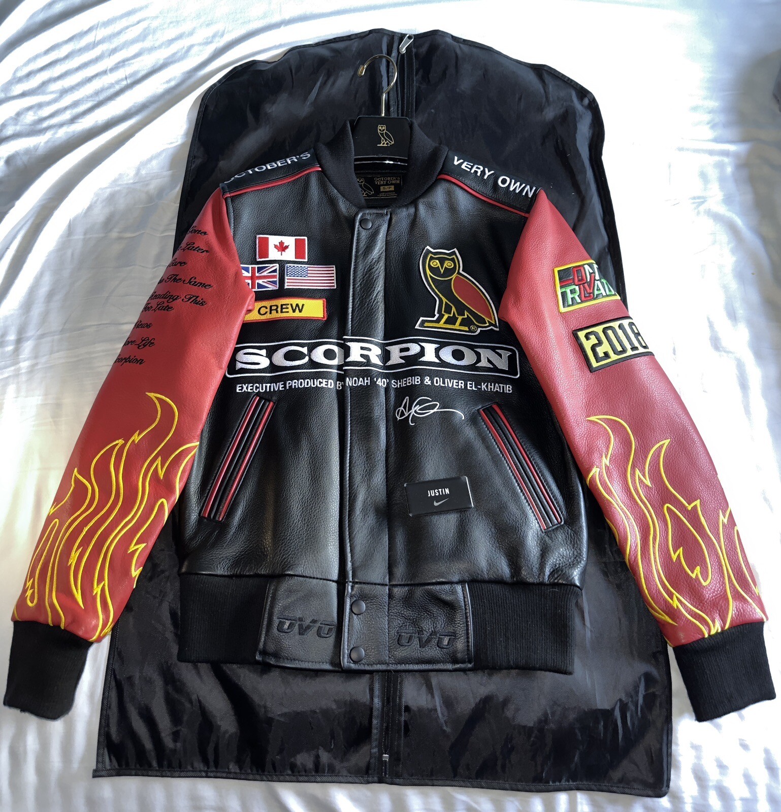 ovo varsity jacket Scorpion Tour Crew Rare ( Size S)