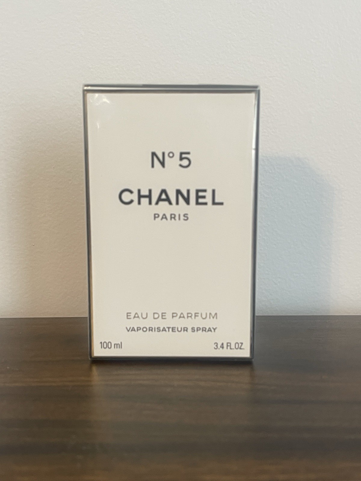 CHANEL No 5 Eau de Parfum / Batch Code 1506, 3.4 fl oz / 100ml -Sealed NIB CHANEL No 5 Eau de Parfum / Batch Code 1506, 3.4 fl oz / 100ml -Sealed NIB