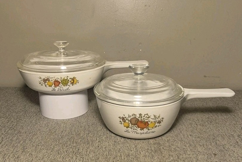 Vintage 2 Pc Set Corning Ware Spice of Life Menuette P-82-B & P-83-B W Lids Vintage 2 Pc Set Corning Ware Spice of Life Menuette P-82-B & P-83-B W Lids