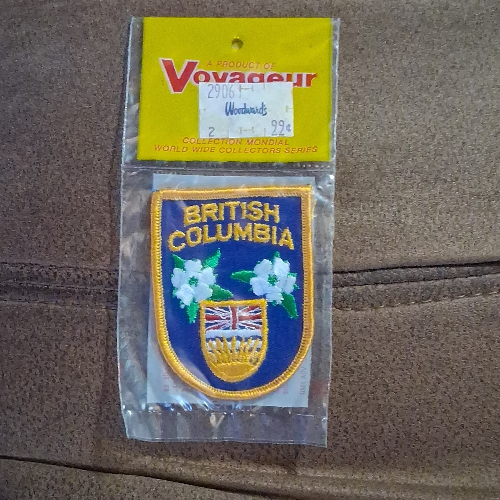 Vintage British Columbia Coat Of Arms Shield Flag Canada Patch Travel Souvenir
