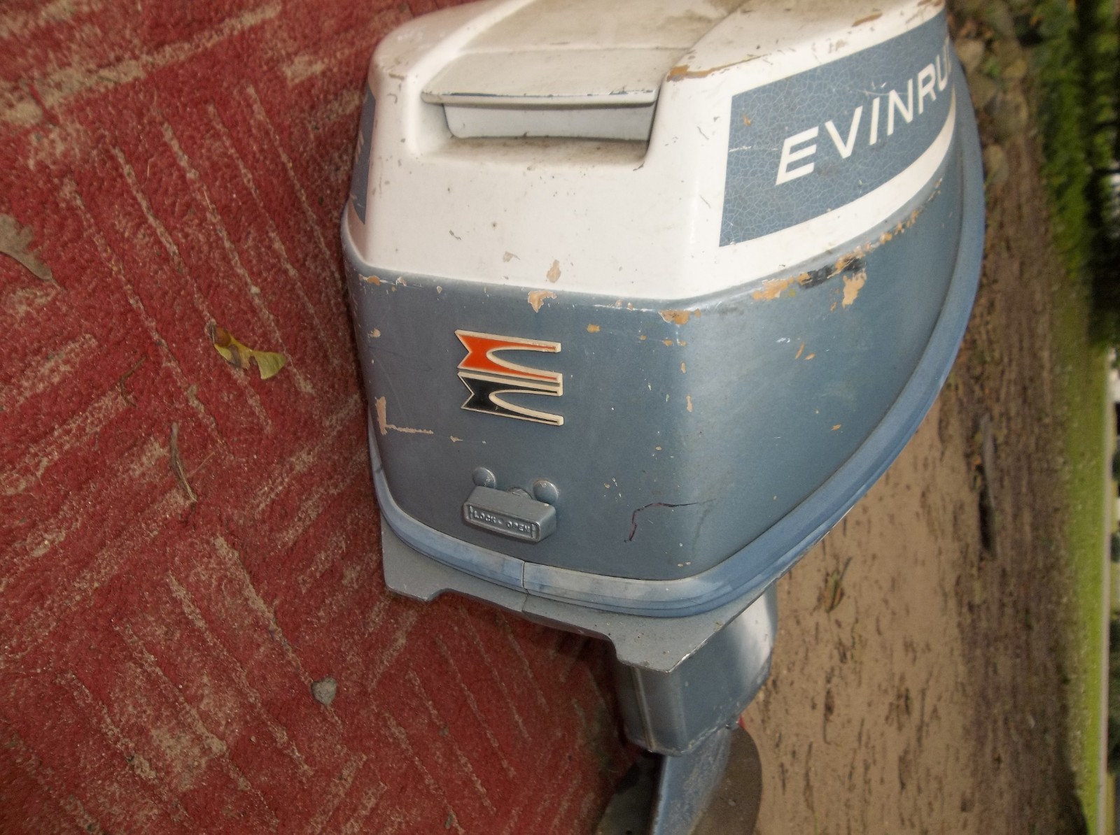 Vintage Evinrude Outboard 9522C, Motor Vintage Evinrude Outboard 9522C, Motor