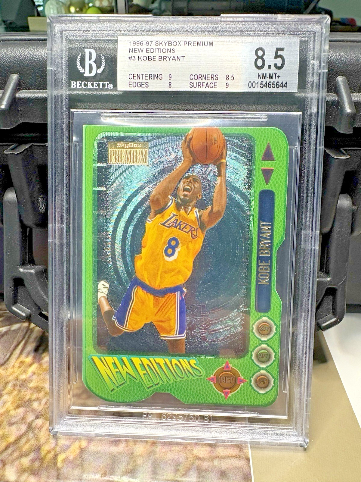 SkyBox 1996-97 Premium New Editions - Kobe Bryant #3 Lakers BGS 8.5  TOUGH GRADE